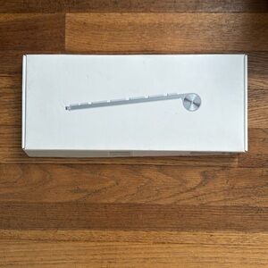 🍎Apple wireless keyboard. Model A1314.